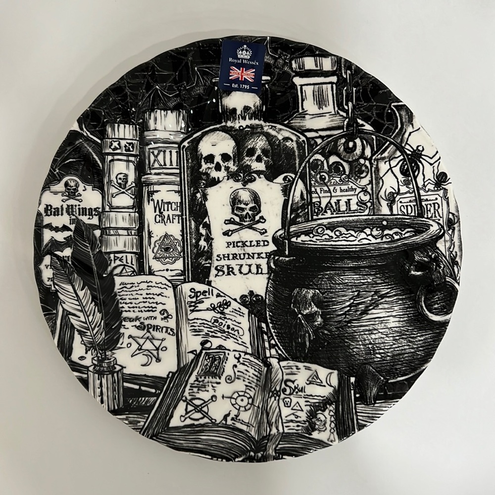 Royal Wessex Halloween Potions, Pickled Skunk,  Plates SET of 12